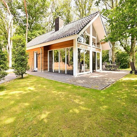 Exquisite Holiday Home In Reutum With Sauna Beekdorp المظهر الخارجي الصورة