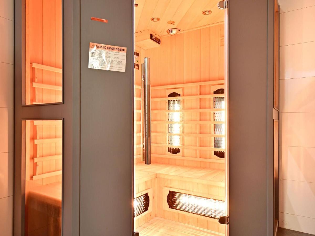 Exquisite Holiday Home In Reutum With Sauna Beekdorp المظهر الخارجي الصورة